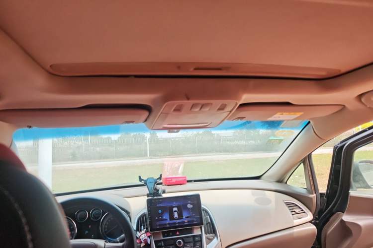 Used Buick GT 2013 GT 1.6L Automatic Fashion Edition Headliner