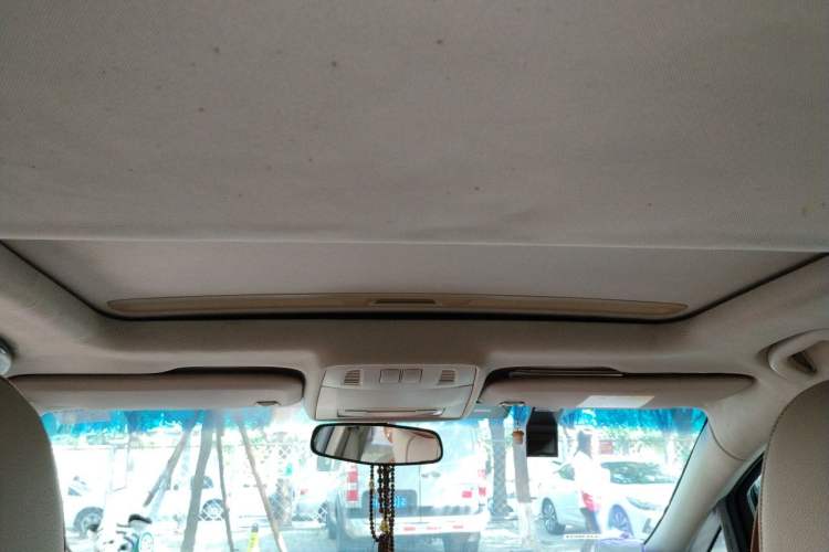 Used Buick GT 2013 GT 1.6L Automatic Fashion Edition Headliner
