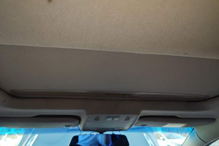 Used Buick GT 2013 GT 1.6L Automatic Fashion Edition Headliner