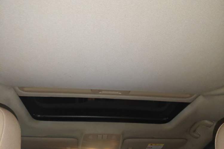 Used Buick GT 2013 GT 1.6L Automatic Fashion Edition Headliner