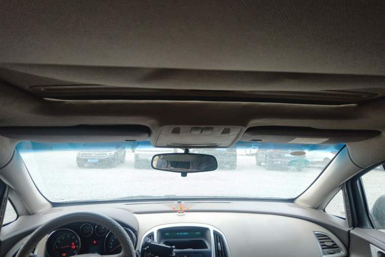 Used Buick GT 2013 GT 1.6L Manual Comfort Edition Headliner