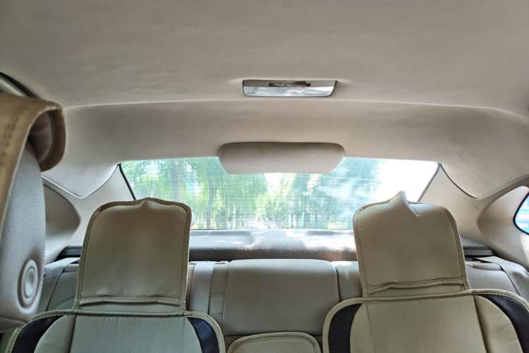 Used Buick GT 2013 GT 1.6L Automatic Fashion Edition Headliner