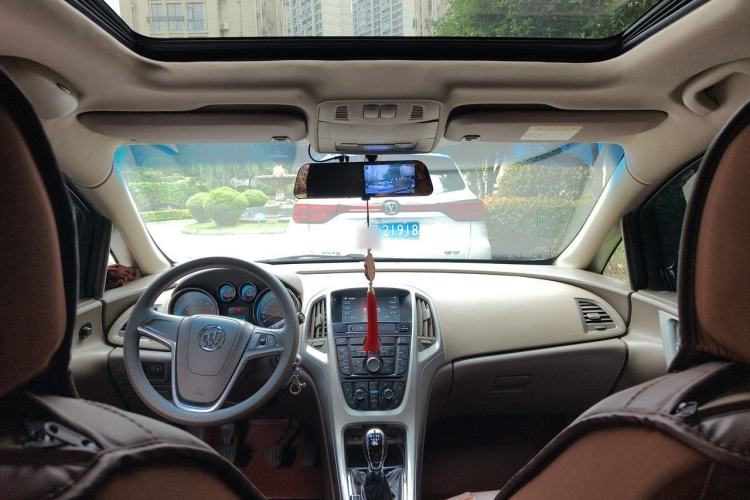 Used Buick GT 2013 GT 1.6L Manual Entry-Level Model Headliner