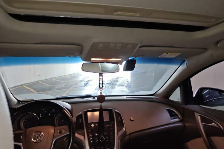 Used Buick GT 2013 GT 1.6L Automatic Fashion Edition Headliner