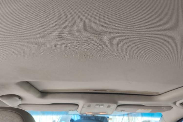 Used Buick GT 2013 GT 1.6L Automatic Fashion Edition Headliner