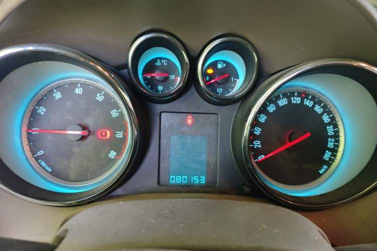 Used Buick GT 2013 GT 1.6L Manual Entry-Level Model Instrument Cluster