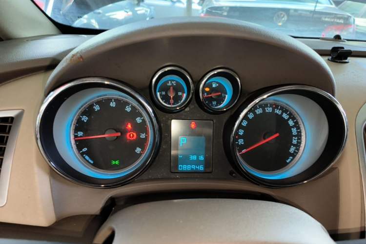 Used Buick GT 2013 GT 1.6L Automatic Fashion Edition Instrument Cluster