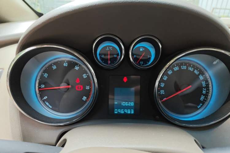 Used Buick GT 2013 GT 1.6L Manual Entry-Level Model Instrument Cluster