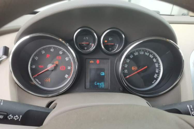 Used Buick GT 2013 GT 1.6L Manual Comfort Edition Instrument Cluster