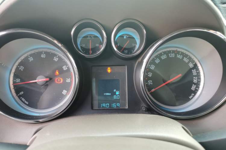 Used Buick GT 2013 GT 1.6L Manual Entry-Level Model Instrument Cluster