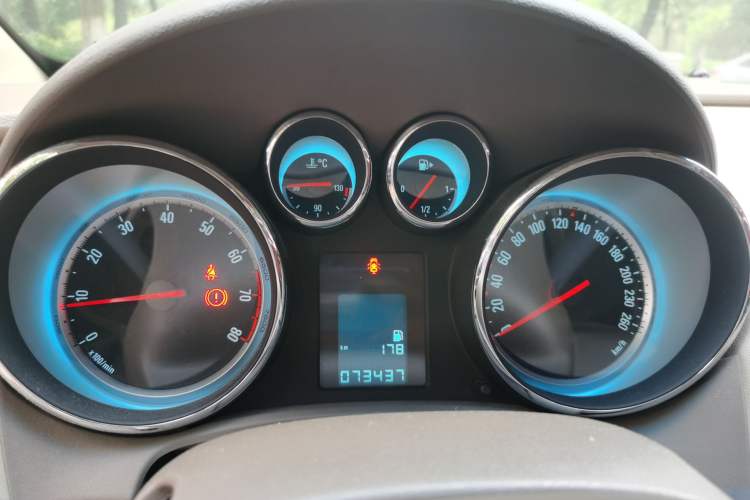 Used Buick GT 2013 GT 1.6L Manual Entry-Level Model Instrument Cluster