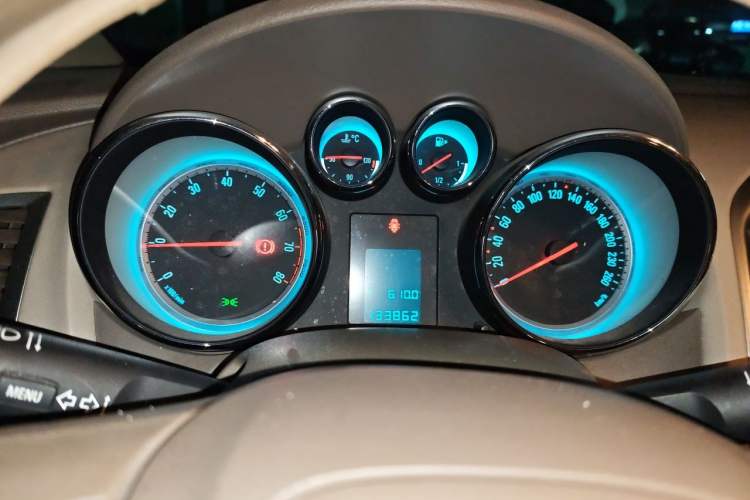Used Buick GT 2013 GT 1.6L Manual Entry-Level Model Instrument Cluster