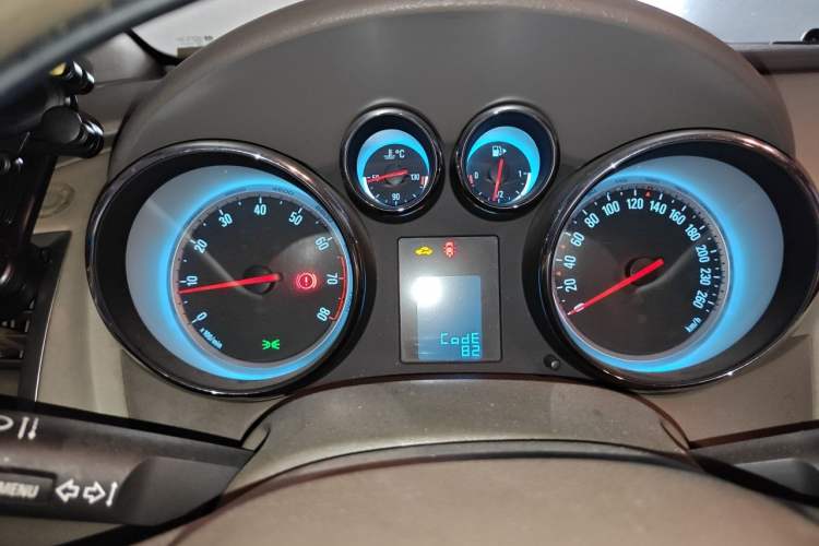 Used Buick GT 2013 GT 1.6L Automatic Fashion Edition Instrument Cluster