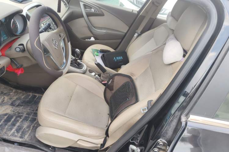 Used Buick GT 2013 GT 1.6L Manual Entry-Level Model Left Front Seat