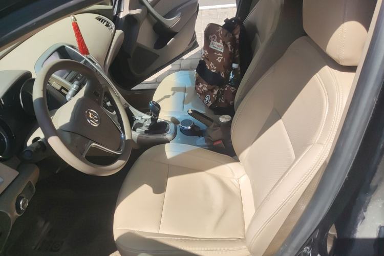Used Buick GT 2013 GT 1.6L Manual Comfort Edition Left Front Seat