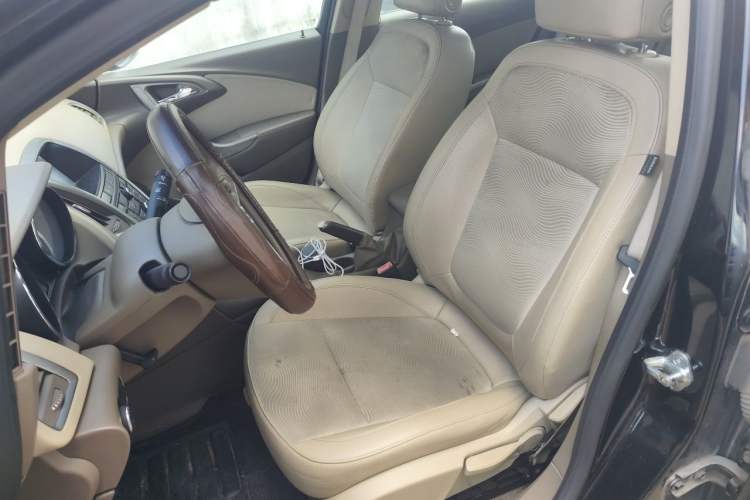 Used Buick GT 2013 GT 1.6L Manual Entry-Level Model Left Front Seat