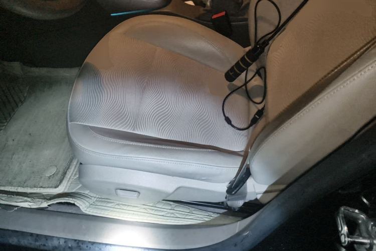 Used Buick GT 2013 GT 1.6L Automatic Fashion Edition Left Front Seat