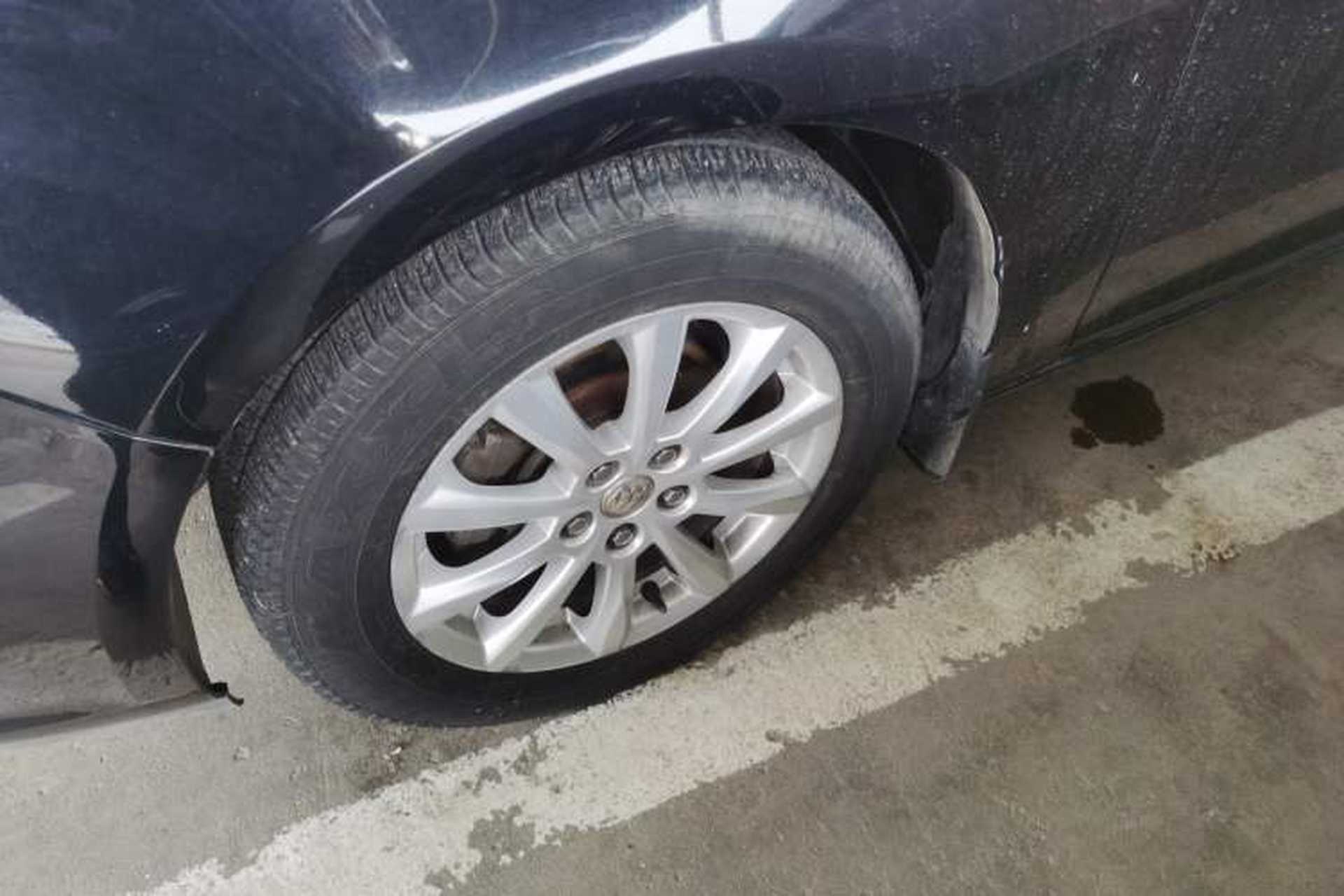 Used Buick GT 2013 GT 1.6L Manual Entry-Level Model Left Front Wheel Hub