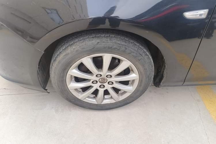 Used Buick GT 2013 GT 1.6L Manual Entry-Level Model Left Front Wheel Hub