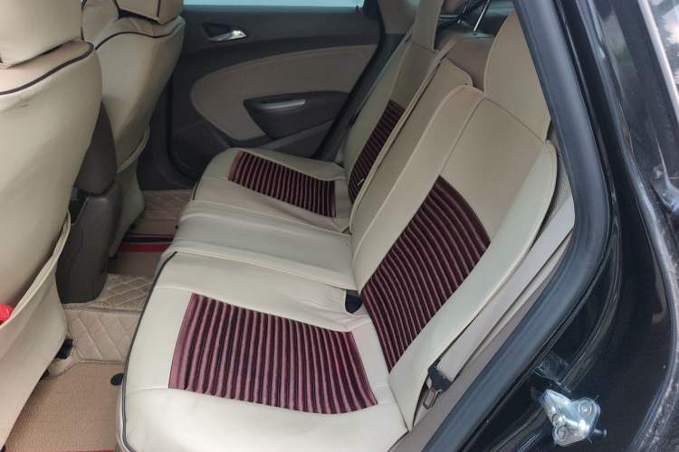 Used Buick GT 2013 GT 1.6L Automatic Fashion Edition Left Rear Seat
