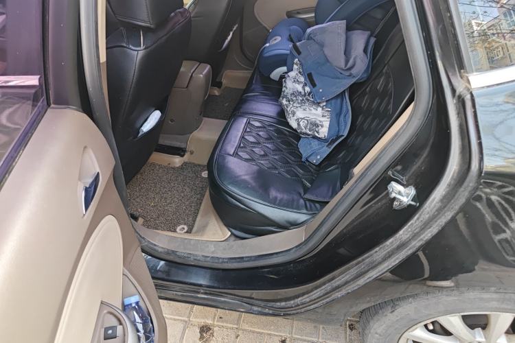 Used Buick GT 2013 GT 1.6L Automatic Fashion Edition Left Rear Seat