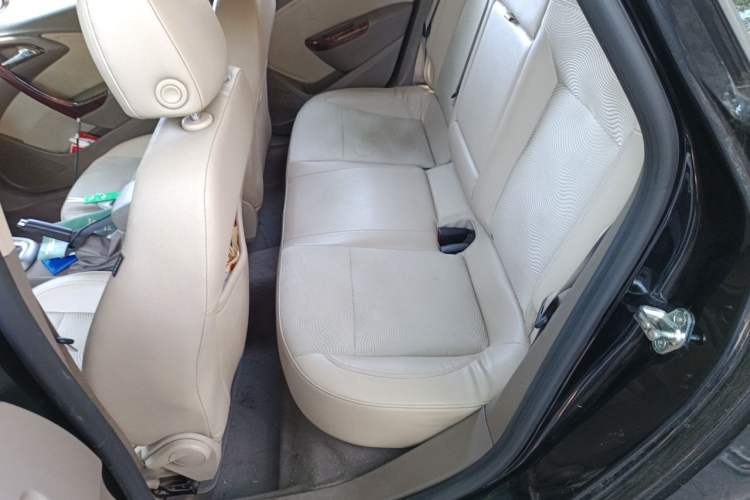 Used Buick GT 2013 GT 1.6L Automatic Fashion Edition Left Rear Seat