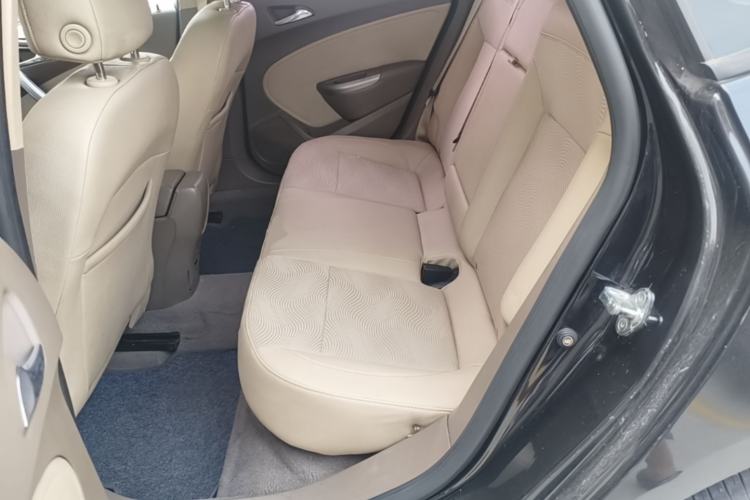Used Buick GT 2013 GT 1.6L Manual Entry-Level Model Left Rear Seat