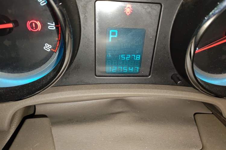 Used Buick GT 2013 GT 1.6L Automatic Fashion Edition Odometer Close Up