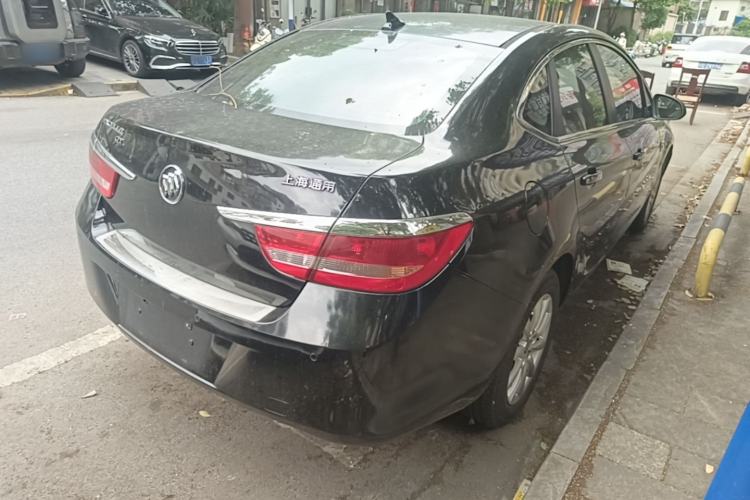Used Buick GT 2013 GT 1.6L Automatic Fashion Edition Rear Right 45 Deg