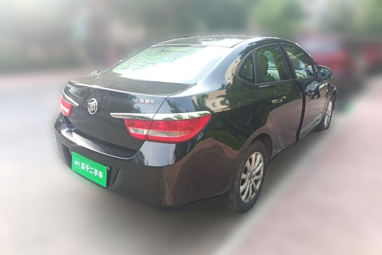 Used Buick GT 2013 GT 1.6L Automatic Fashion Edition Rear Right 45 Deg