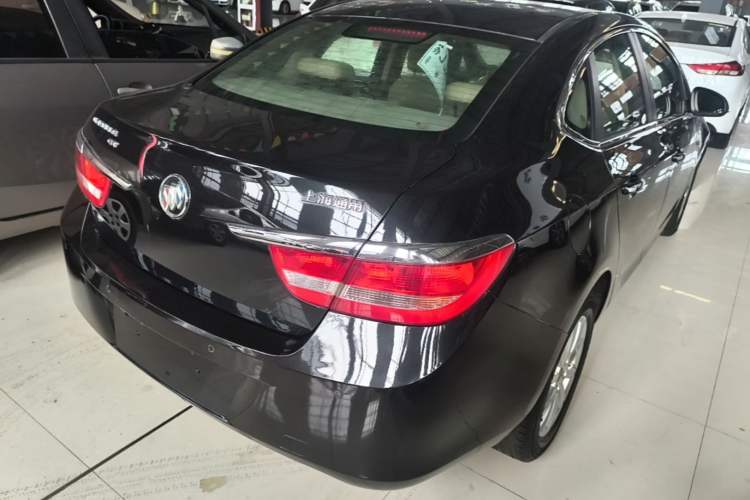 Used Buick GT 2013 GT 1.6L Automatic Fashion Edition Rear Right 45 Deg