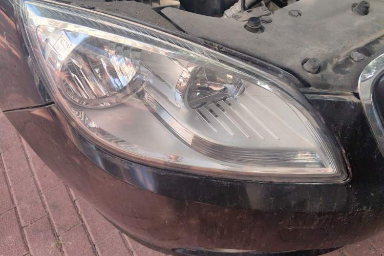 Used Buick GT 2013 GT 1.6L Manual Entry-Level Model Right Front Headlight