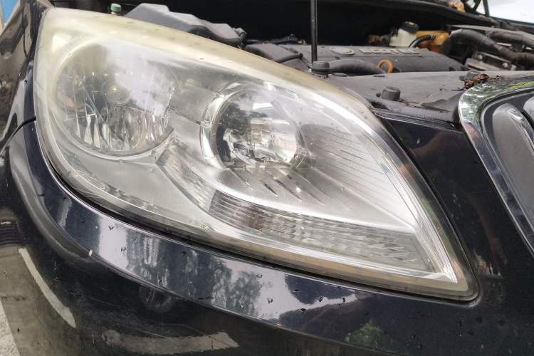 Used Buick GT 2013 GT 1.6L Automatic Fashion Edition Right Front Headlight
