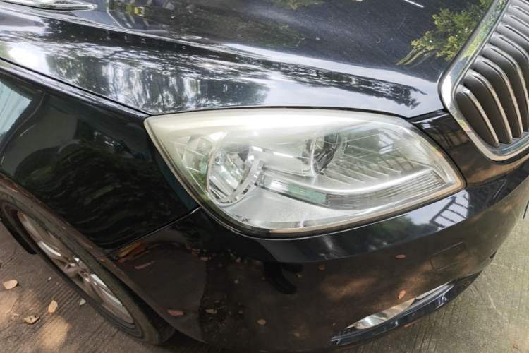 Used Buick GT 2013 GT 1.6L Manual Entry-Level Model Right Front Headlight