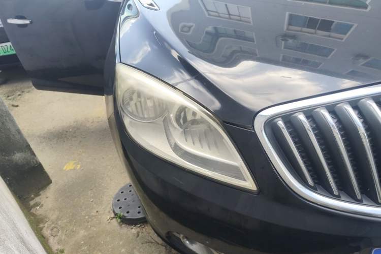 Used Buick GT 2013 GT 1.6L Manual Entry-Level Model Right Front Headlight