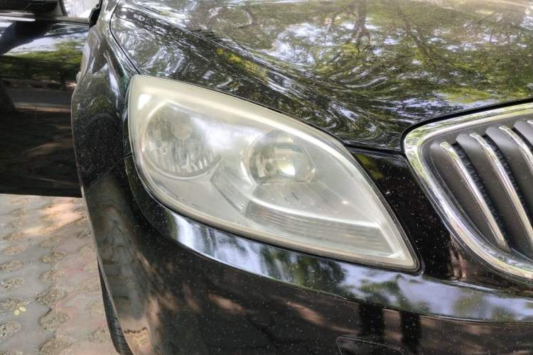 Used Buick GT 2013 GT 1.6L Automatic Fashion Edition Right Front Headlight