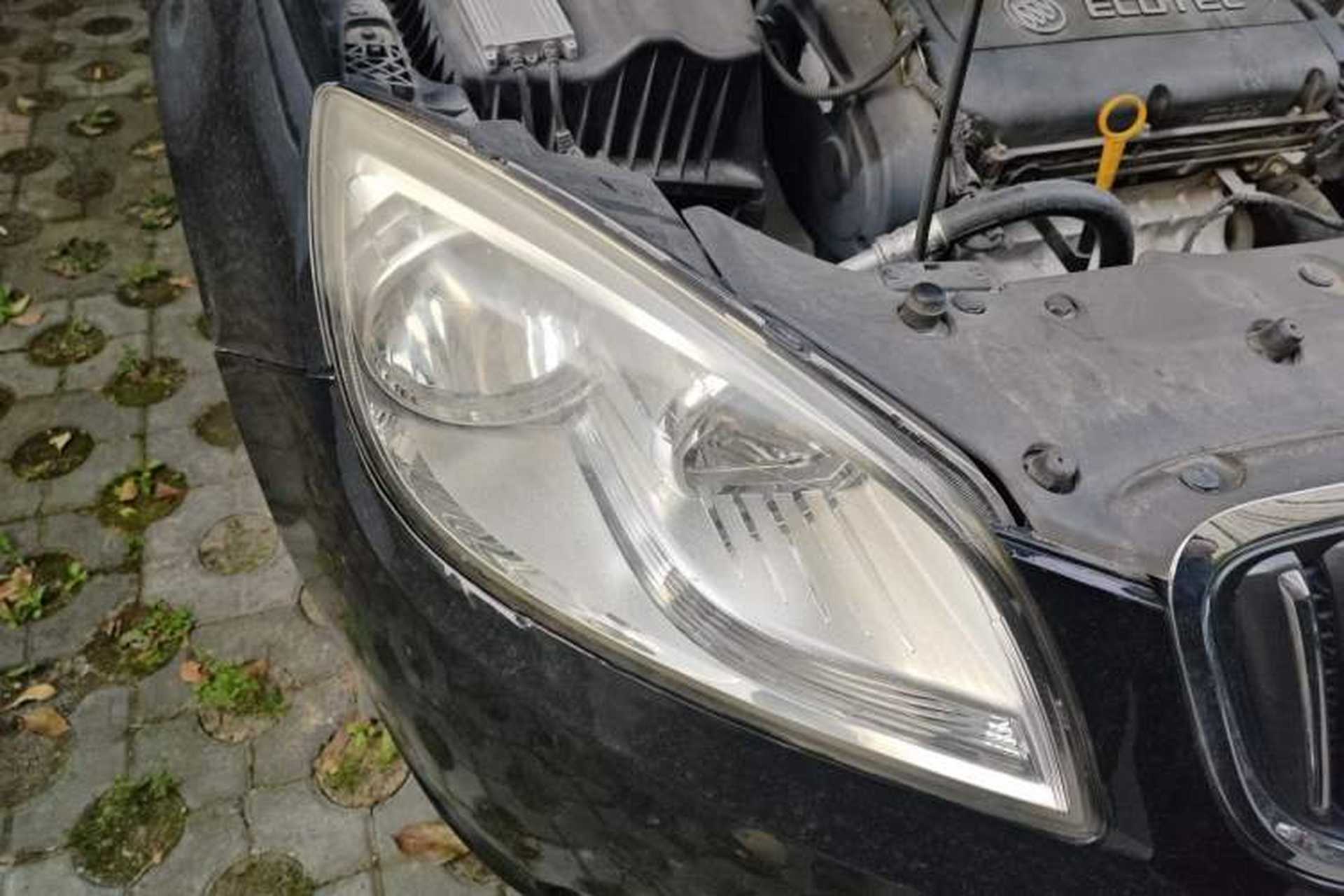Used Buick GT 2013 GT 1.6L Manual Entry-Level Model Right Front Headlight
