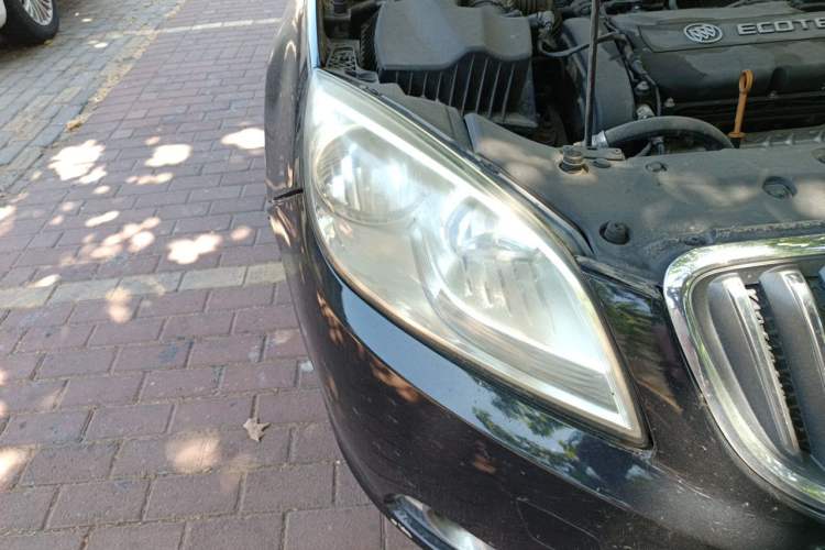 Used Buick GT 2013 GT 1.6L Automatic Fashion Edition Right Front Headlight