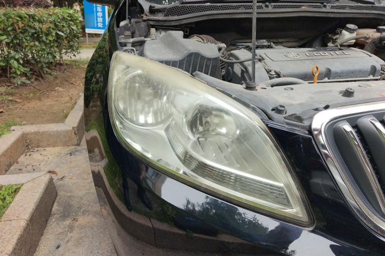 Used Buick GT 2013 GT 1.6L Manual Entry-Level Model Right Front Headlight