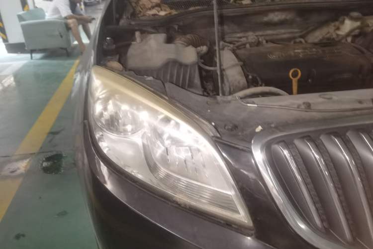 Used Buick GT 2013 GT 1.6L Manual Entry-Level Model Right Front Headlight