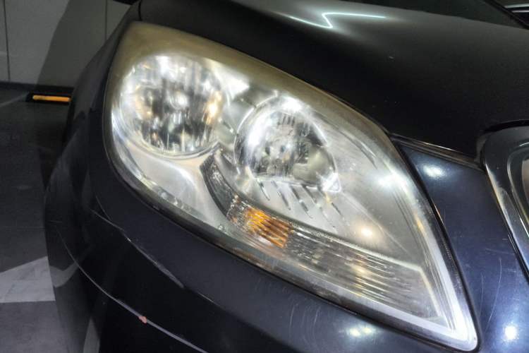 Used Buick GT 2013 GT 1.6L Manual Entry-Level Model Right Front Headlight