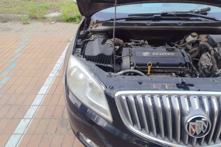 Used Buick GT 2013 GT 1.6L Manual Entry-Level Model Right Front Headlight