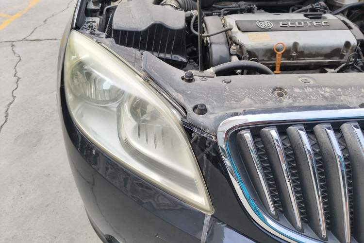 Used Buick GT 2013 GT 1.6L Automatic Fashion Edition Right Front Headlight