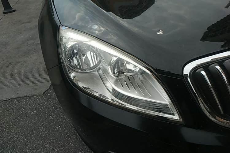 Used Buick GT 2013 GT 1.6L Manual Entry-Level Model Right Front Headlight