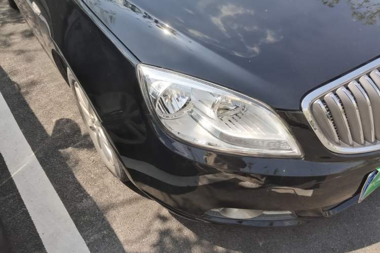 Used Buick GT 2013 GT 1.6L Automatic Fashion Edition Right Front Headlight