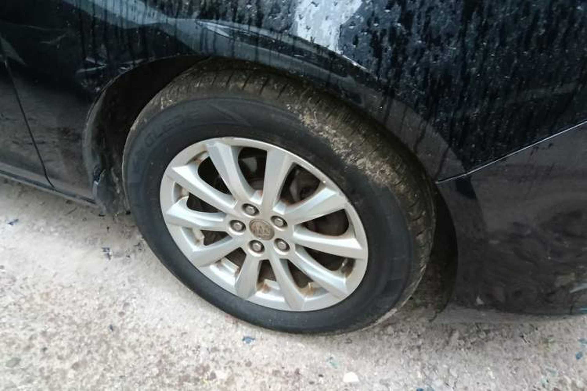 Used Buick GT 2013 GT 1.6L Manual Entry-Level Model Right Front Wheel Hub
