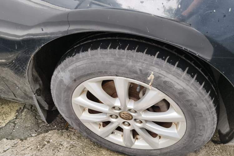 Used Buick GT 2013 GT 1.6L Automatic Fashion Edition Right Front Wheel Hub