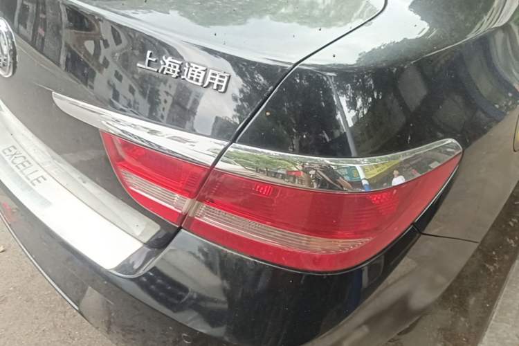 Used Buick GT 2013 GT 1.6L Automatic Fashion Edition Right Rear Taillight