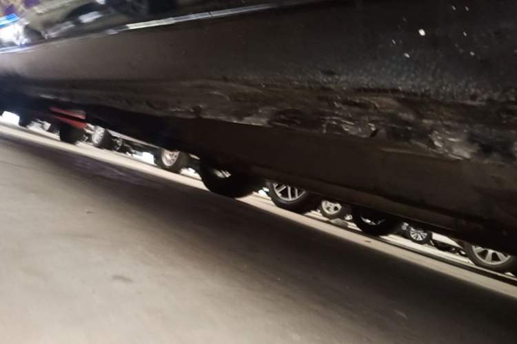 Used Buick GT 2013 GT 1.6L Automatic Fashion Edition Right Side Sill