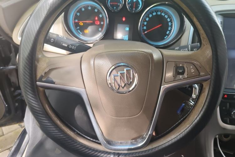 Used Buick GT 2013 GT 1.6L Manual Entry-Level Model Steering Wheel